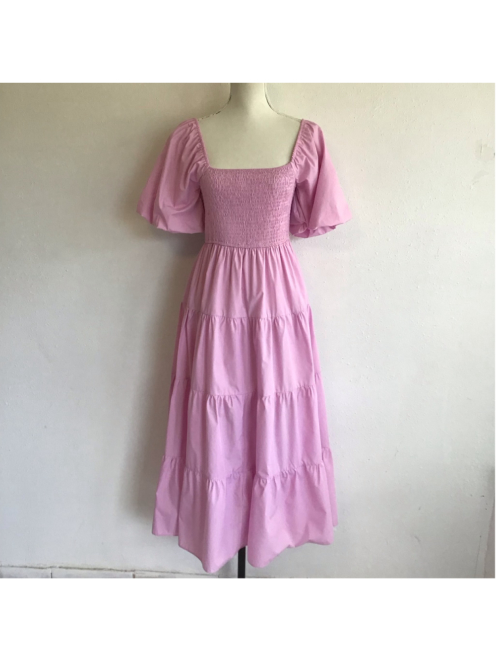 Entro Women's Cottage Pink Midi Dress, Size M, Smocked Bodice Puff Sleeve